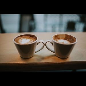 Meet your Posher, Ana